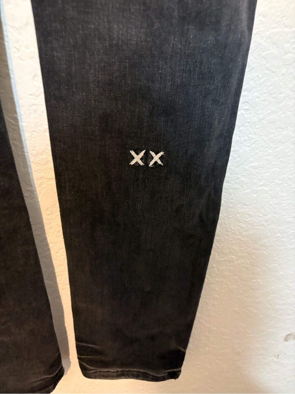 Cult of Individuality Heritage Denim New York Black Distressed Skinny Jeans - Picture 5 of 13